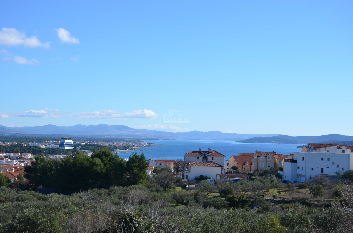 Vodice - Doppia casa S1 con piscina, vista mare