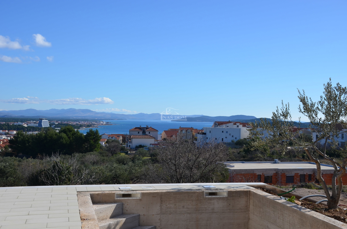 Vodice - Doppia casa S1 con piscina, vista mare