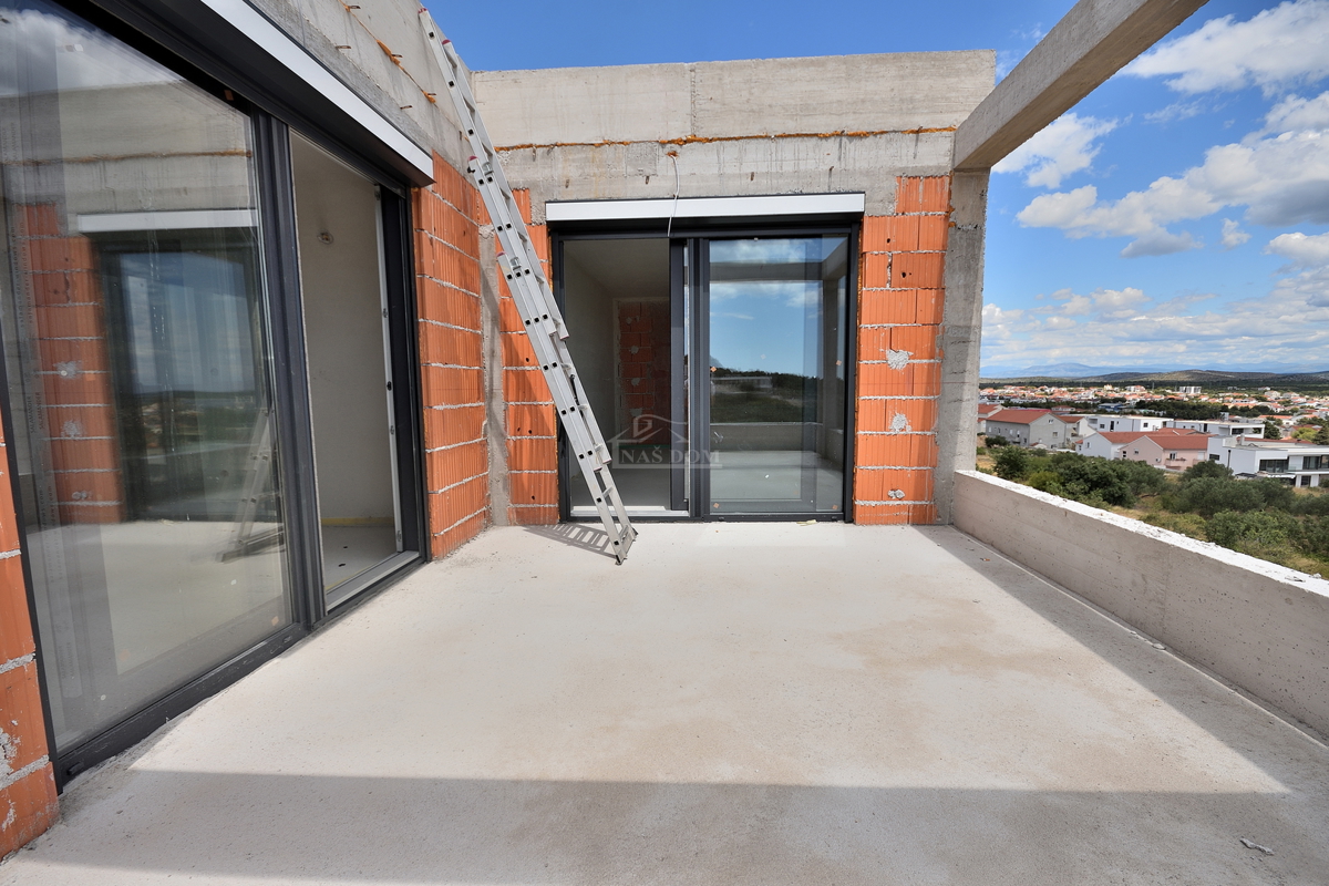 Vodice - **NUOVA COSTRUZIONE** Casa S1 con piscina, vista mare