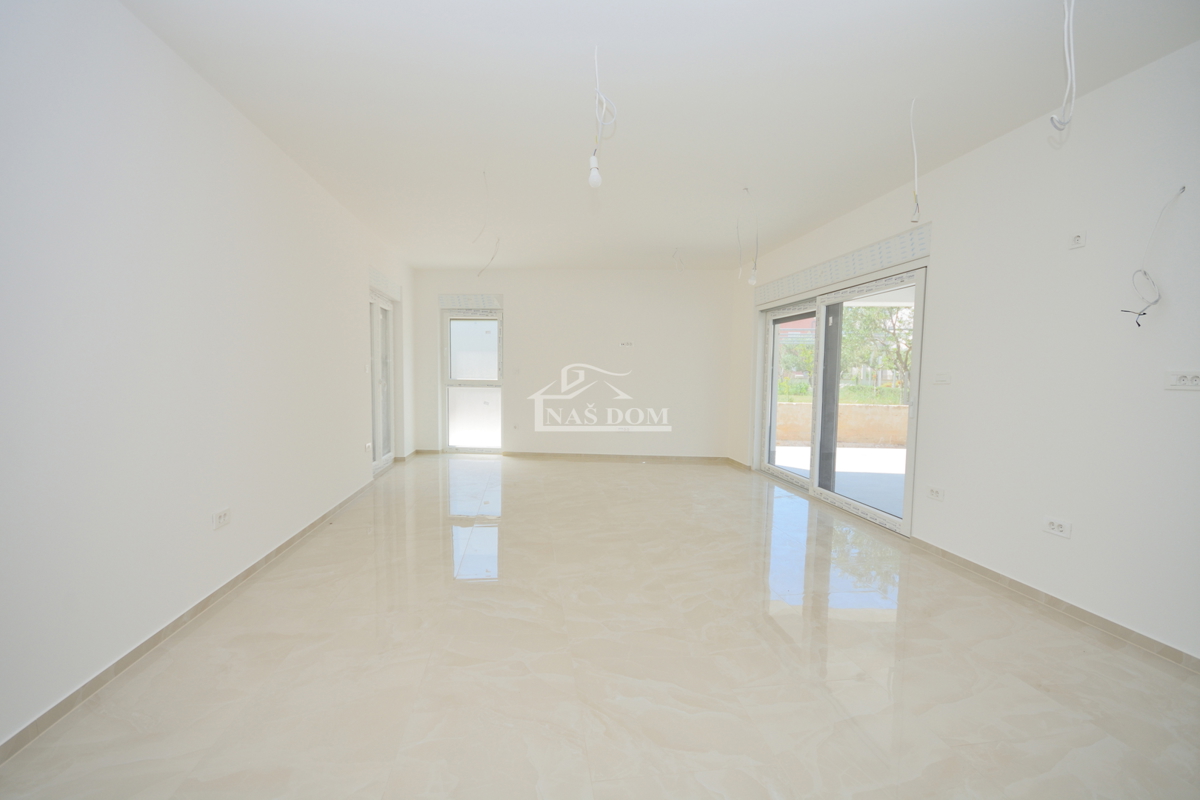 Vodice - Appartamento di lusso S1 con giardino, a 600 m dalla spiaggia