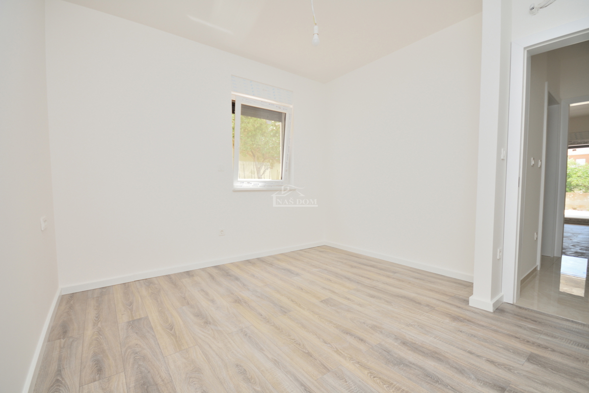 Vodice - Appartamento di lusso S1 con giardino, a 600 m dalla spiaggia