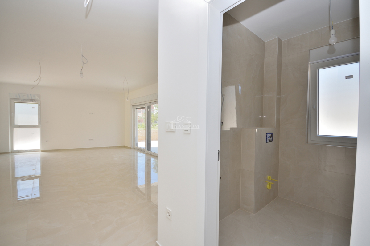 Vodice - Appartamento di lusso S1 con giardino, a 600 m dalla spiaggia