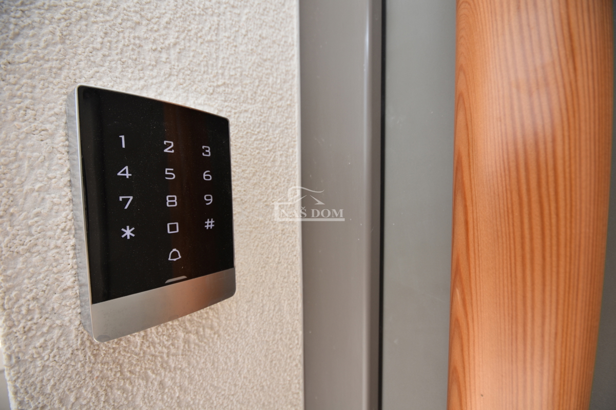 Vodice - Appartamento di lusso S2, a soli 300 m dalla spiaggia, vista mare