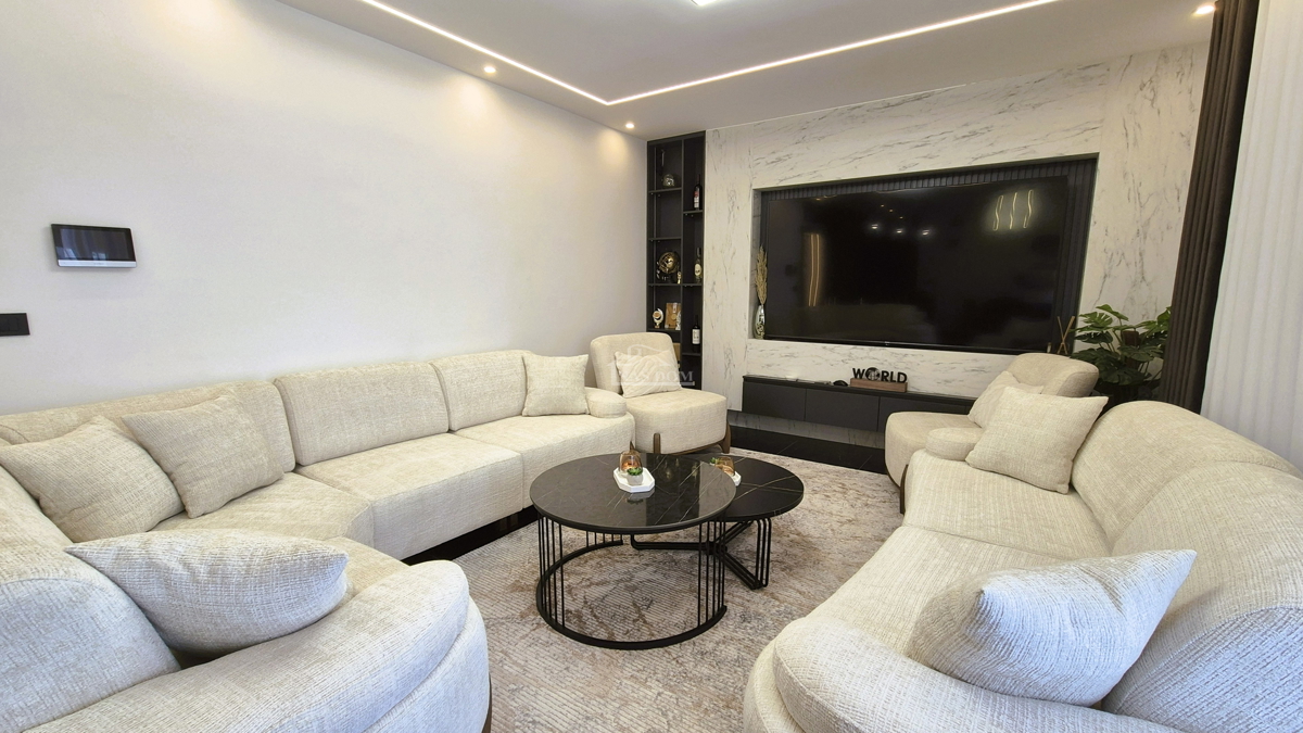 Brodarica - Villa con piscina, a 70 m dal mare