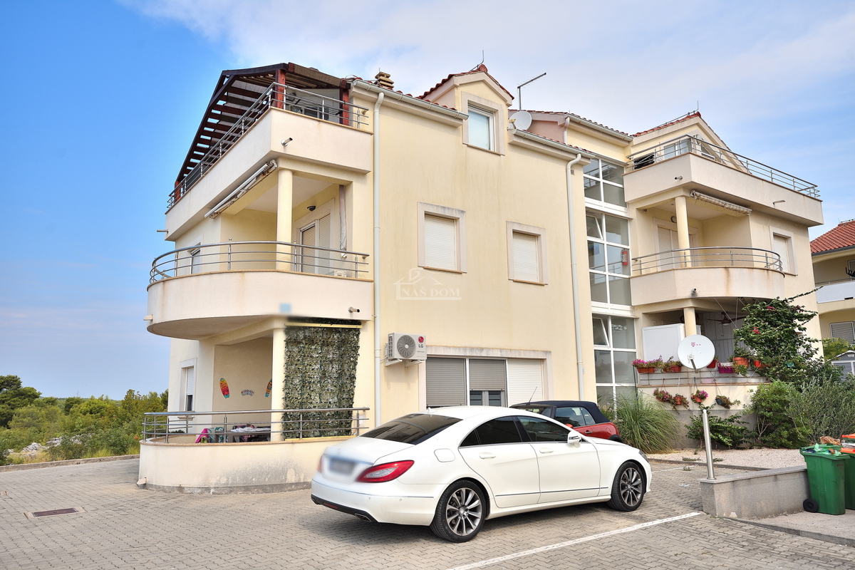 Vodice - appartamento con vista mare