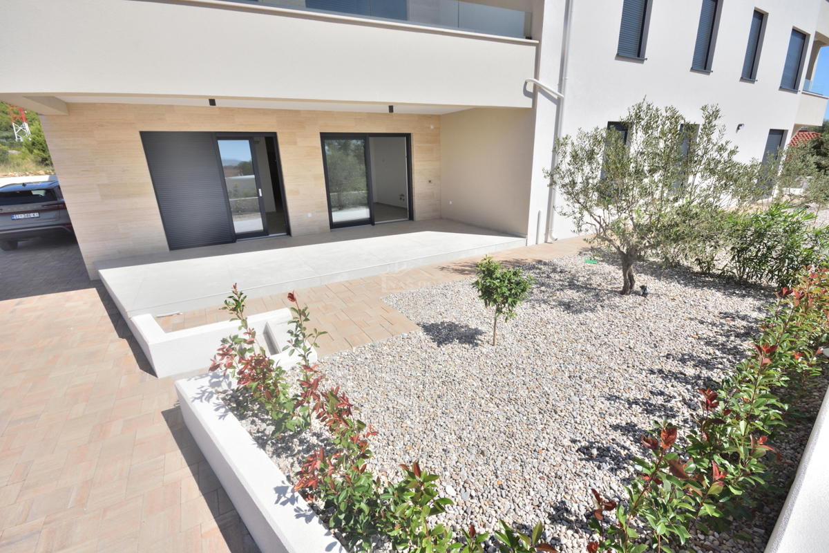 Tribunj – Appartamento di lusso S1 in edificio di nuova costruzione, a soli 400 m dalla spiaggia e dal centro