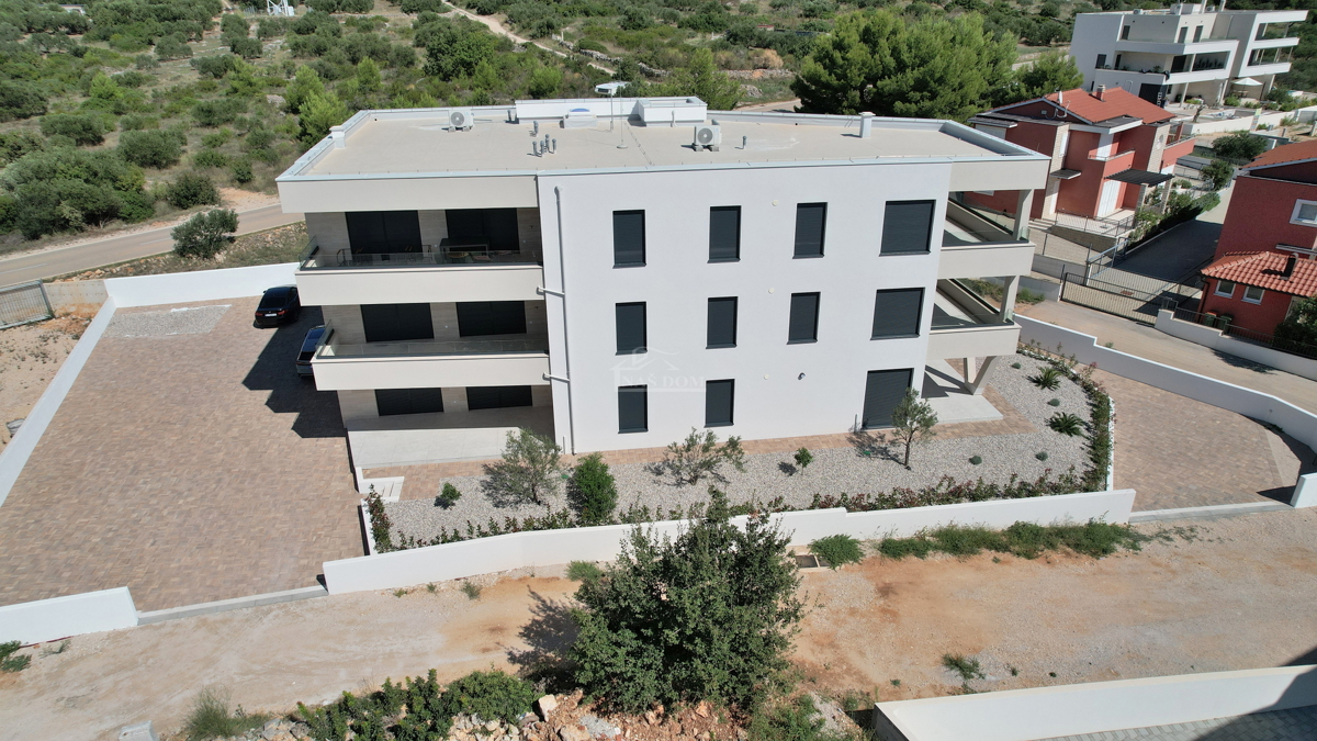 Tribunj – Appartamento di lusso S1 in edificio di nuova costruzione, a soli 400 m dalla spiaggia e dal centro