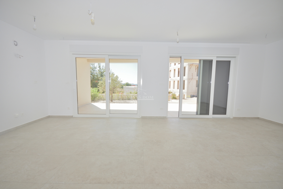 Tribunj – Appartamento di lusso S1 in edificio di nuova costruzione, a soli 400 m dalla spiaggia e dal centro