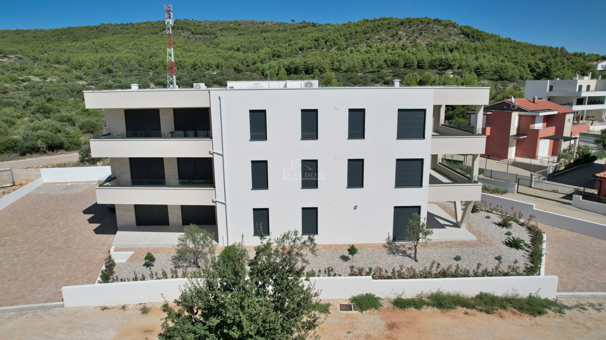 Tribunj – Appartamento di lusso S1 in edificio di nuova costruzione, a soli 400 m dalla spiaggia e dal centro