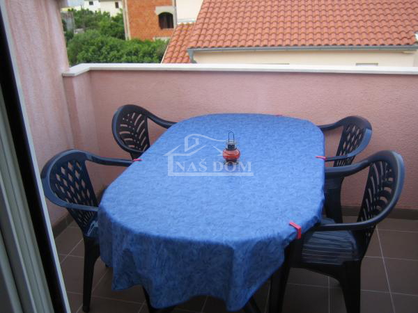 Srima - appartamento con una camera da letto al secondo piano, a 250 m dalla spiaggia