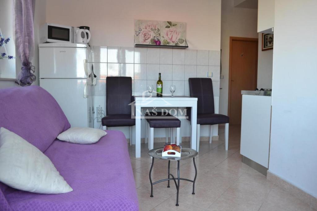 Srima - appartamento con una camera da letto al secondo piano, a 250 m dalla spiaggia