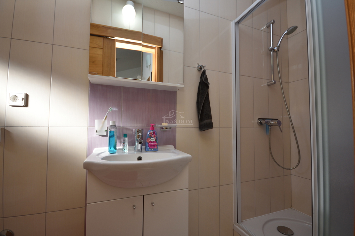 Vodice - casa piano terra