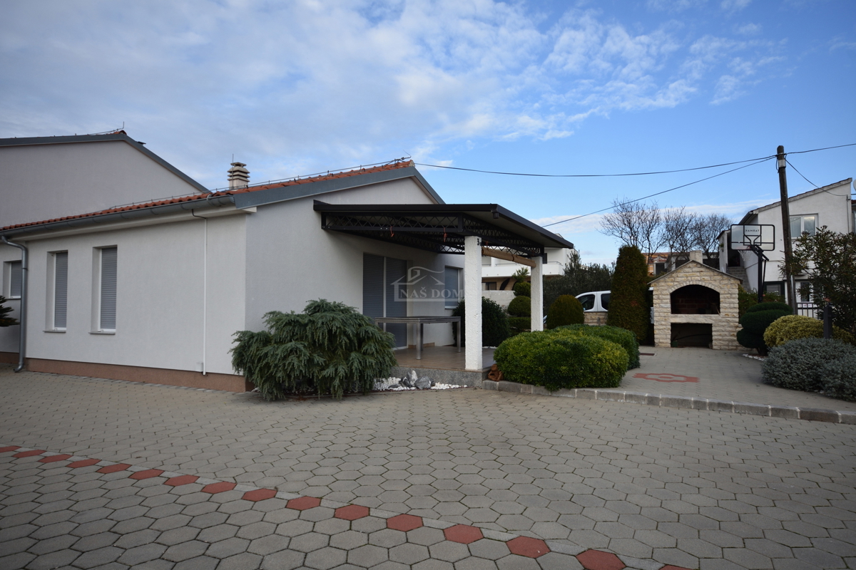 Vodice - casa piano terra