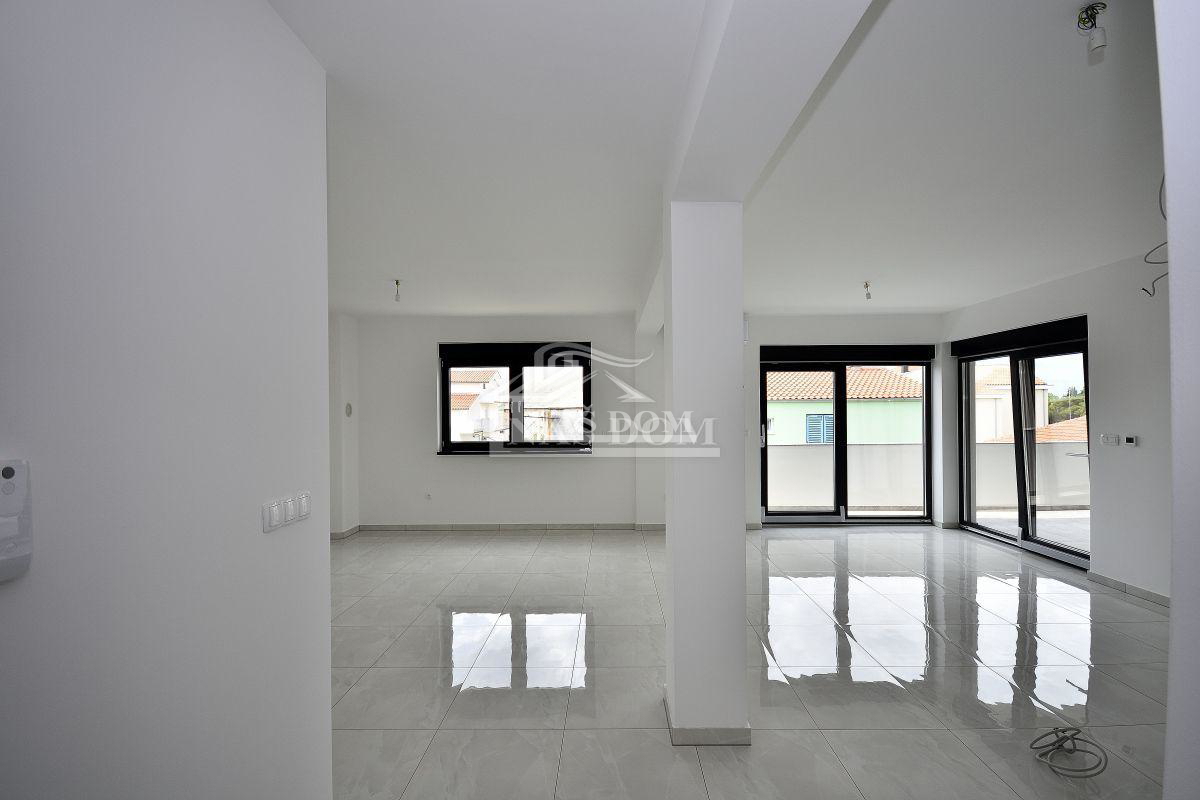 Vodice - Attico con terrazza sul tetto