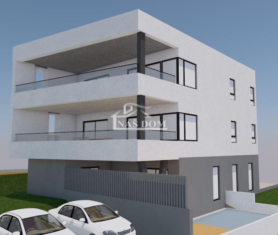 Vodice - Appartamento S3 al primo piano, posizione top