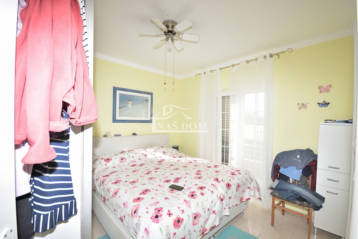 Tribunj , villa con piscina