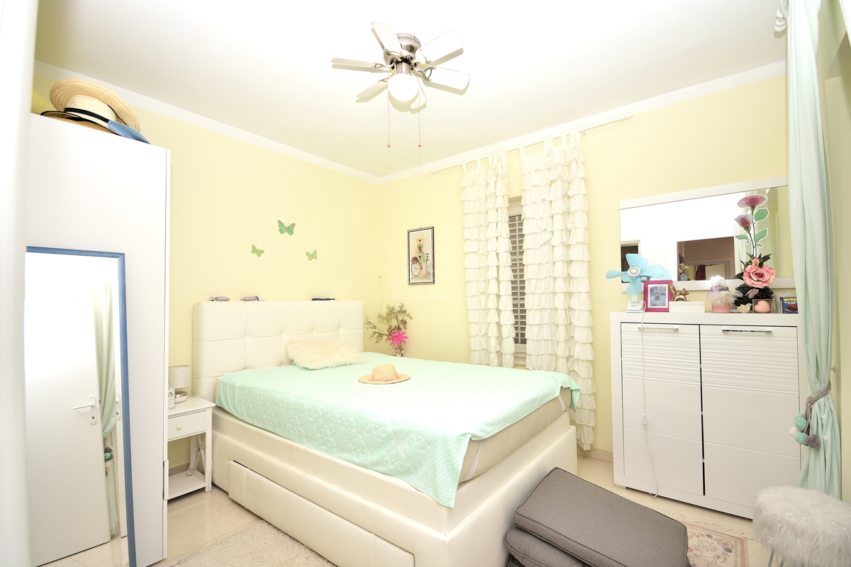 Tribunj , villa con piscina