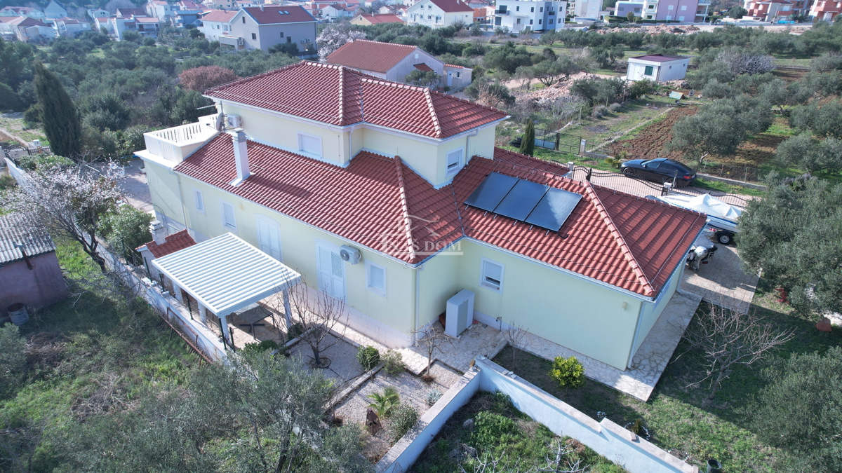 Tribunj , villa con piscina