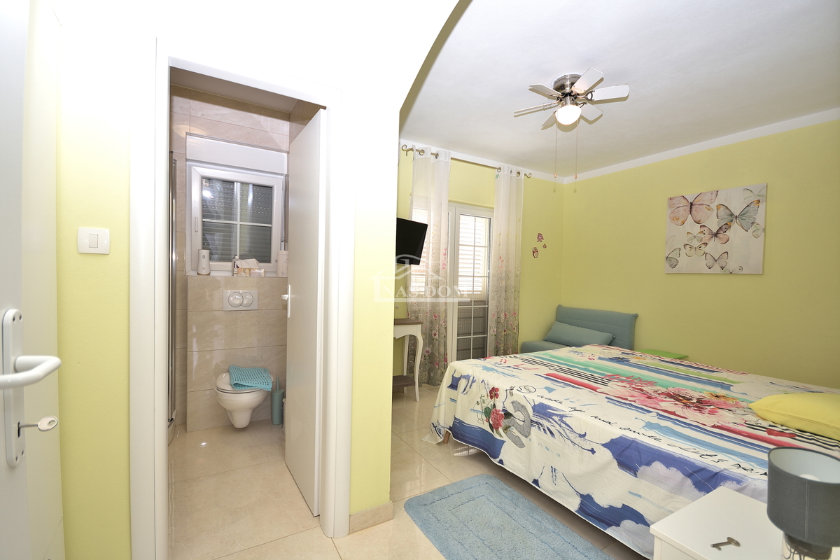 Tribunj , villa con piscina