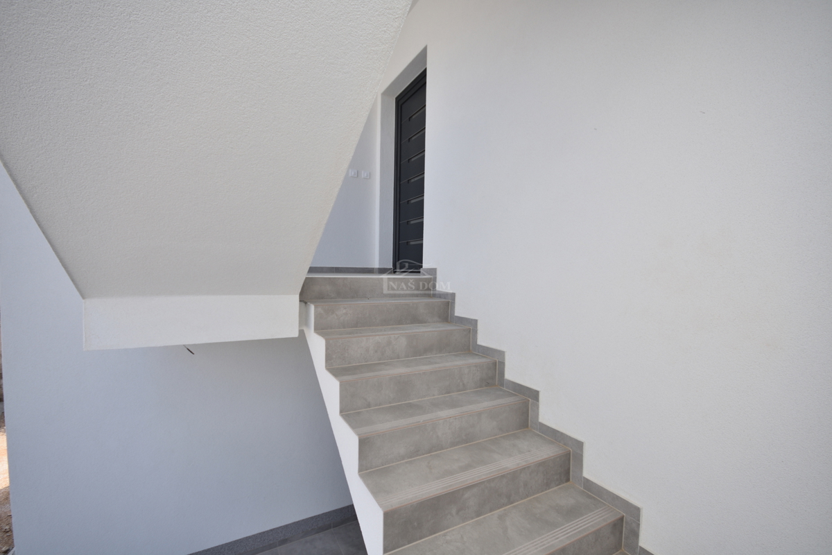 Vodice - Appartamento di lusso S2 al primo piano, a 600 m dalla spiaggia