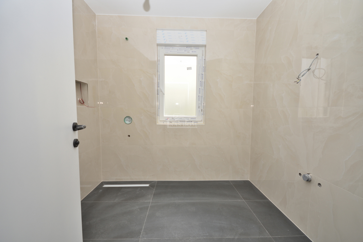 Vodice - Appartamento di lusso S2 al primo piano, a 600 m dalla spiaggia