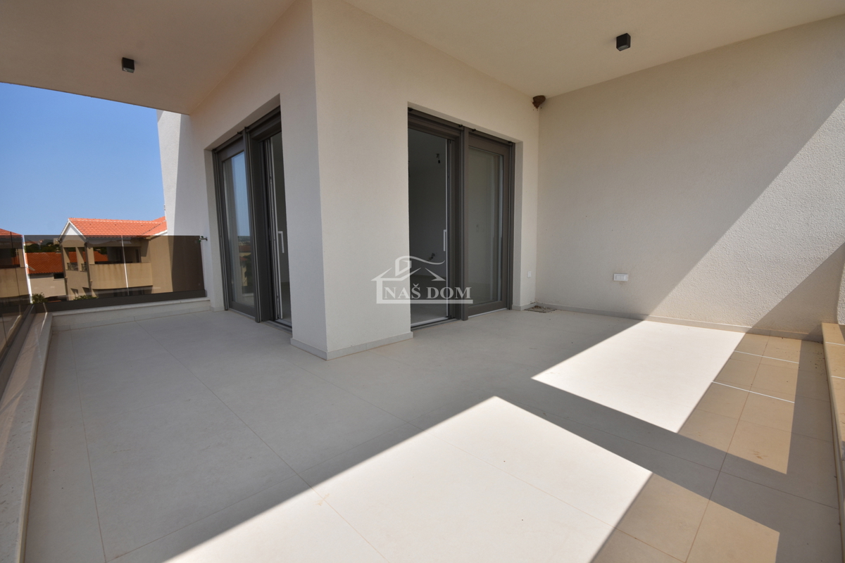 Vodice - Appartamento di lusso S3 con vista panoramica sul mare, a 300 m dalla spiaggia