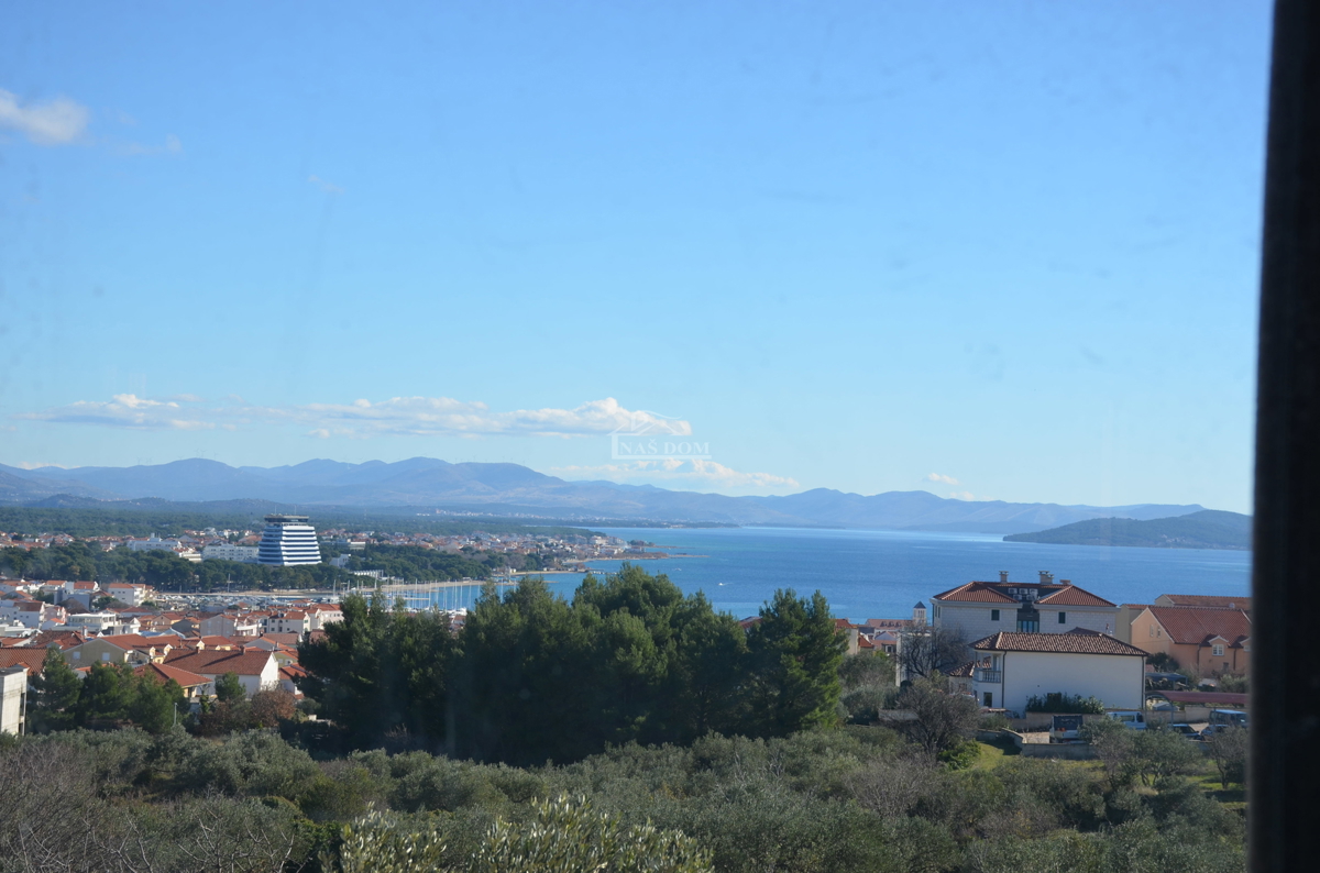 Vodice - Doppia casa S2 con piscina, vista mare