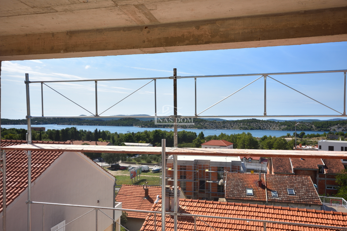 Sibenik, Crnica - Appartamento trilocale S3 con garage