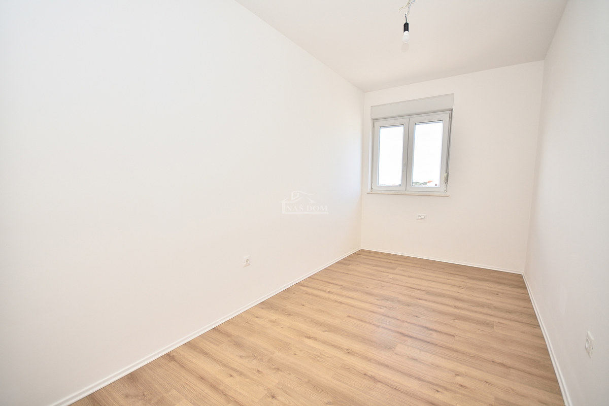 Tribunj - appartamento con vista mare, secondo piano