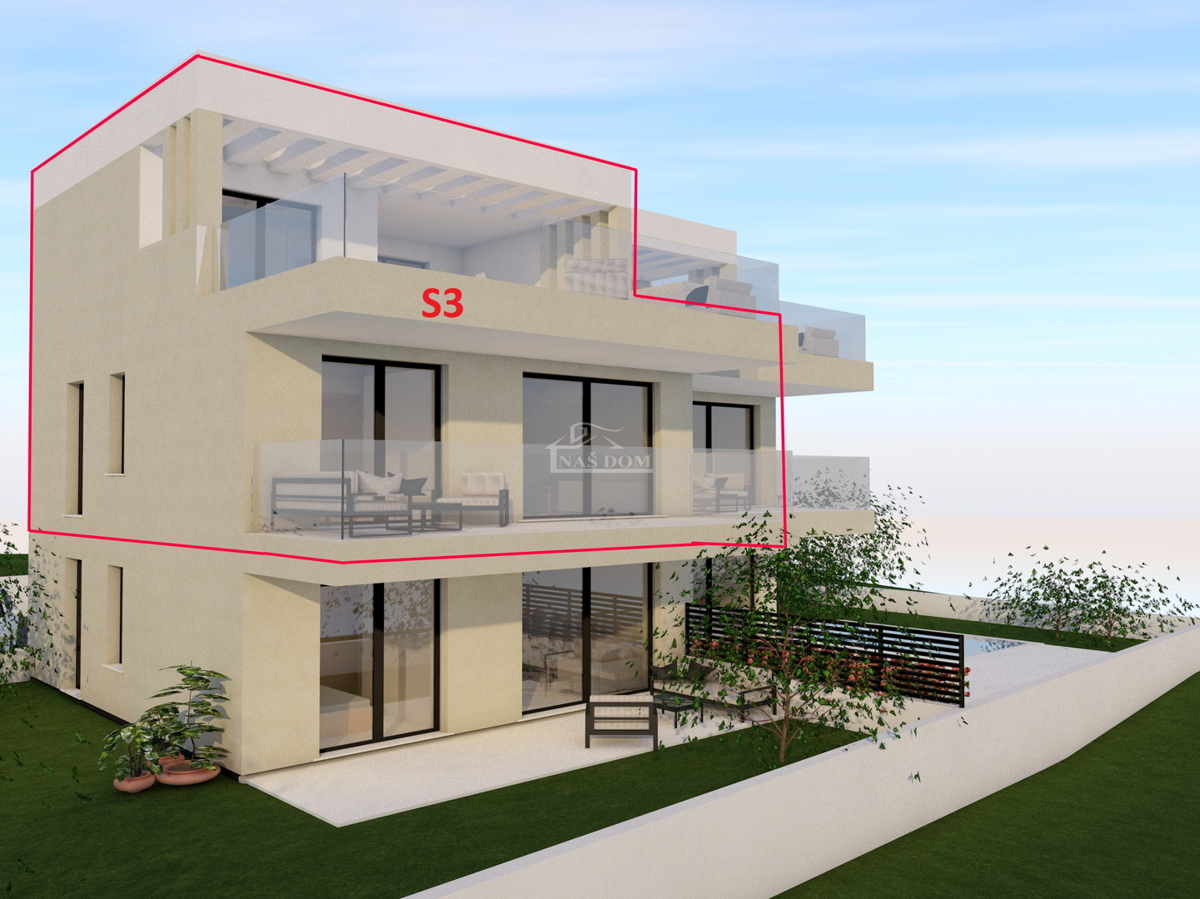 Vodice - appartamento su due livelli con terrazza sul tetto, a 750 m dalla spiaggia