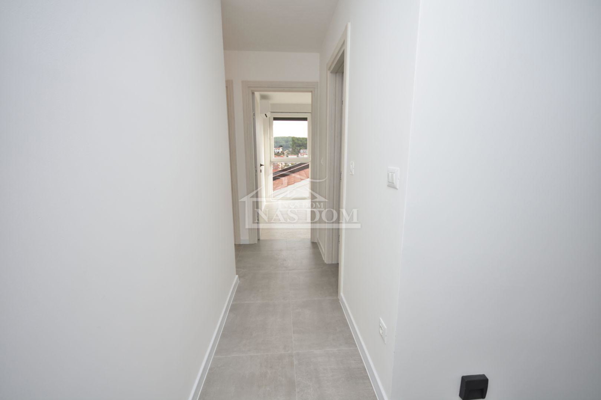 Tisno - S2 Villa bifamiliare di lusso in posizione tranquilla