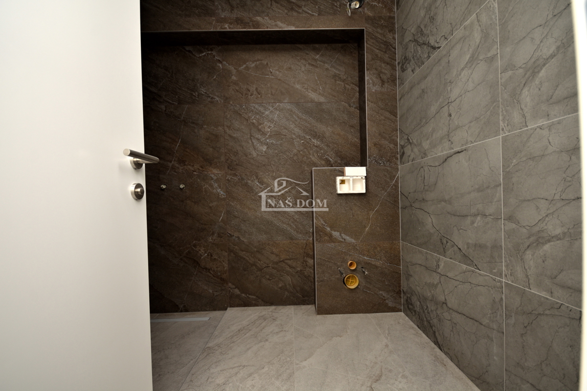 Lussuoso appartamento S5, a 50m dalla spiaggia