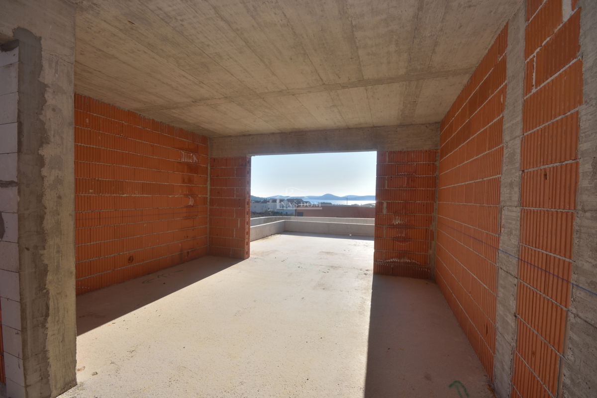 Vodice – Impresiva villa moderna con piscina, oasi spa e vista mozzafiato