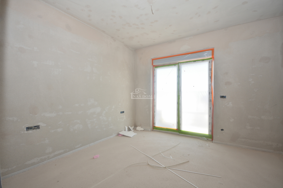 Vodice - Appartamento confortevole S9 con tre camere da letto, splendida vista sul mare - NUOVO