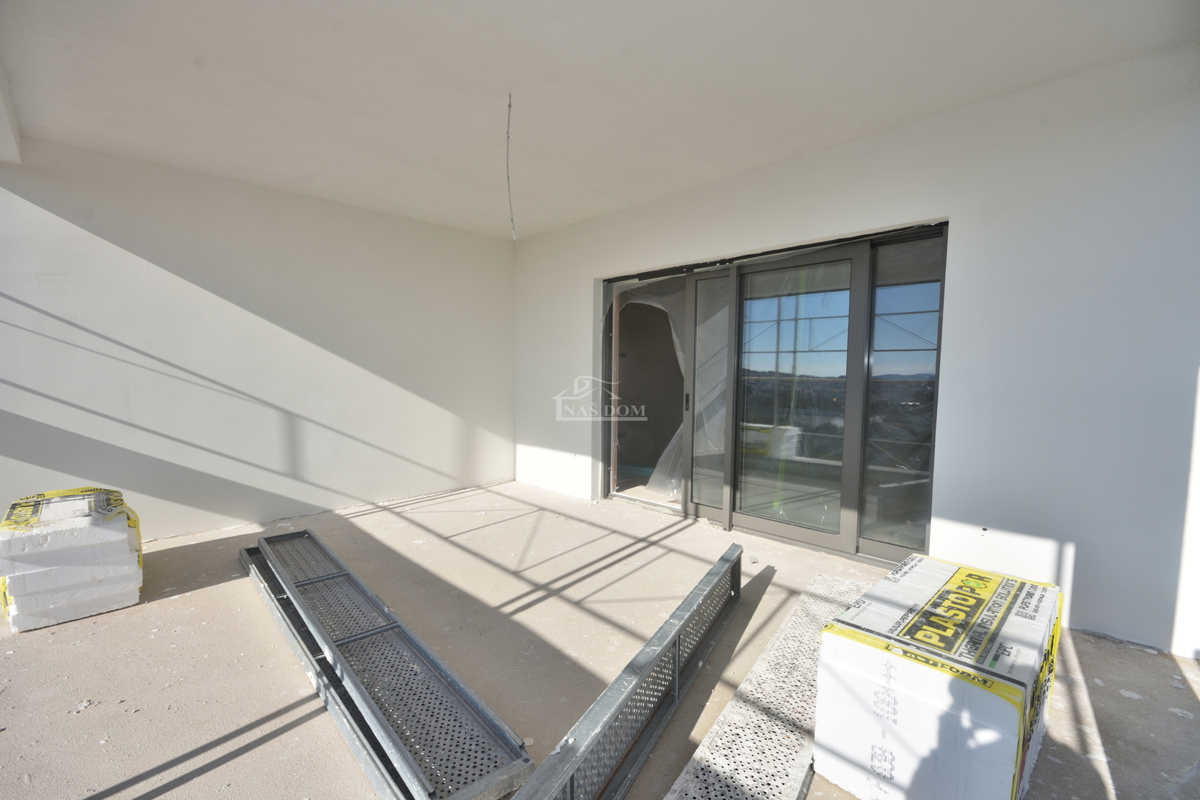 Vodice - Appartamento confortevole S9 con tre camere da letto, splendida vista sul mare - NUOVO