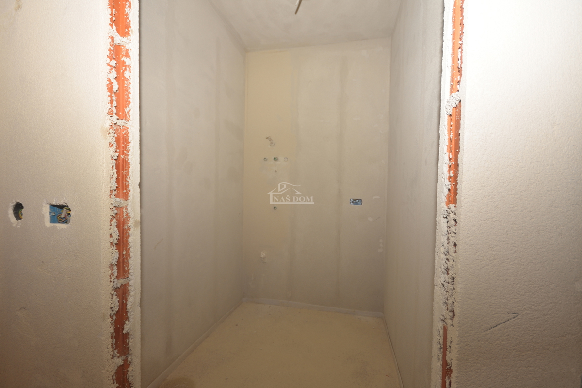 Vodice - Appartamento confortevole S9 con tre camere da letto, splendida vista sul mare - NUOVO