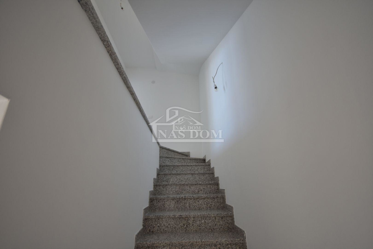 Vendita, Casa, Indipendente, Contea di Šibensko-kninska, Vodice, Srima