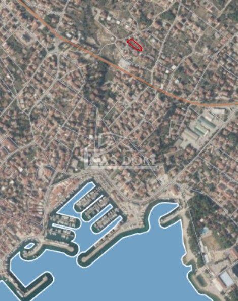 Vodice - si vende terreno edificabile di 1205 m2