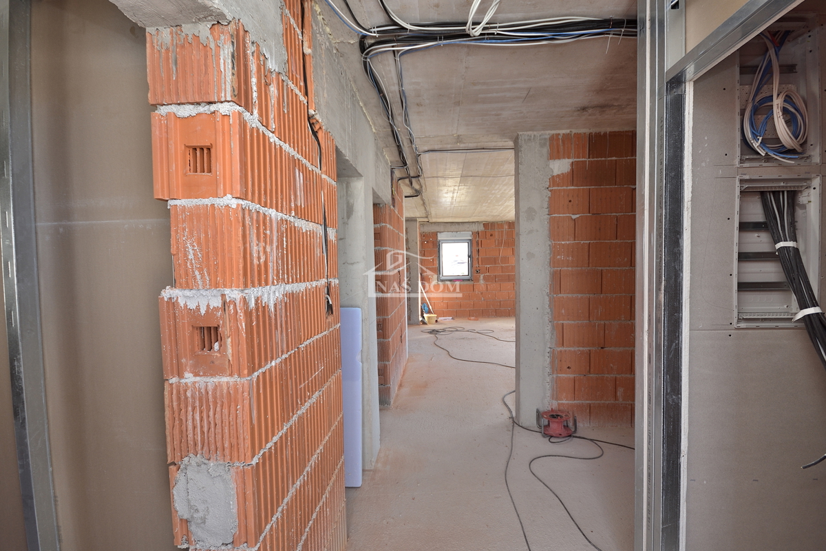 Vodice - PENTHOUSE S3 appartamento, 200 m dalla spiaggia