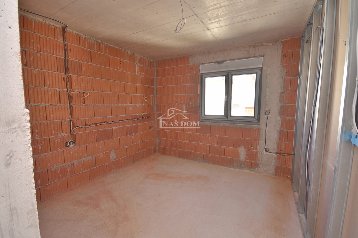 Vodice - PENTHOUSE S3 appartamento, 200 m dalla spiaggia