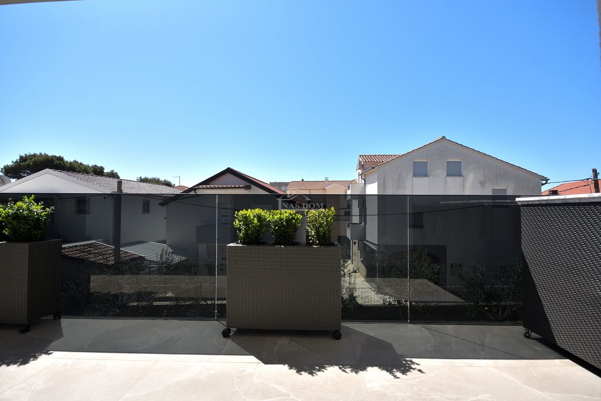 Vodice - appartamento con due camere da letto a 300 m dalla spiaggia