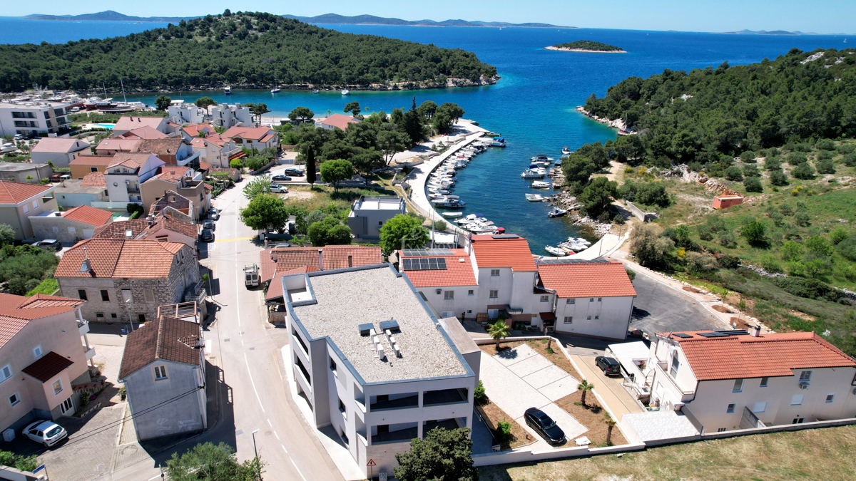 Tribunj, Sovlje - Appartamento S4 al primo piano