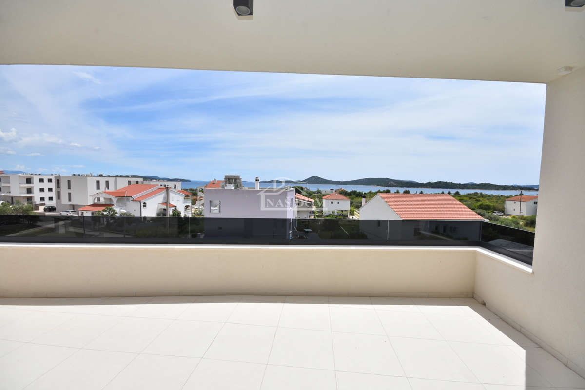 Vodice - Appartamento S6 al secondo piano, vista panoramica sul mare