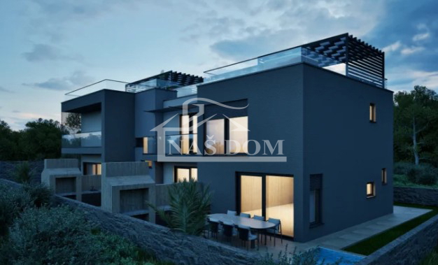 Vodice - Casa a schiera V1 in posizione tranquilla