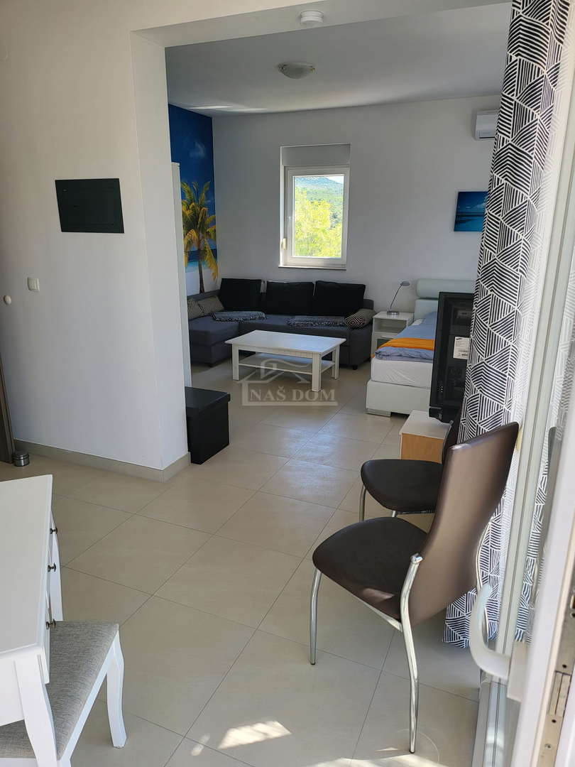 BIOGRAD, Donja Jagodna - villa con piscina, vista sulla natura