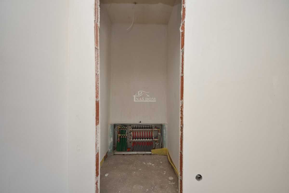 Vodice - Appartamento di lusso S9 con due camere da letto, ascensore, vista mare, secondo piano