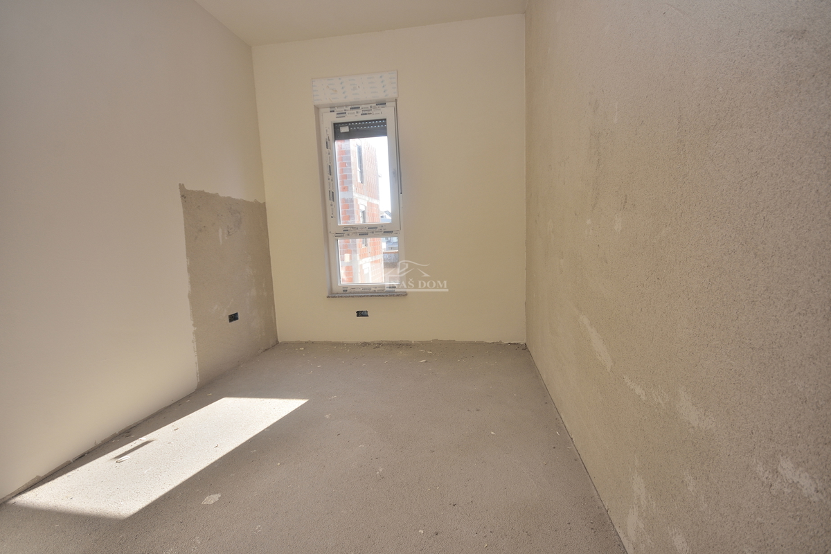 Vodice, Srima - Appartamento A-S3 3S+DB, a 300 m dalla spiaggia