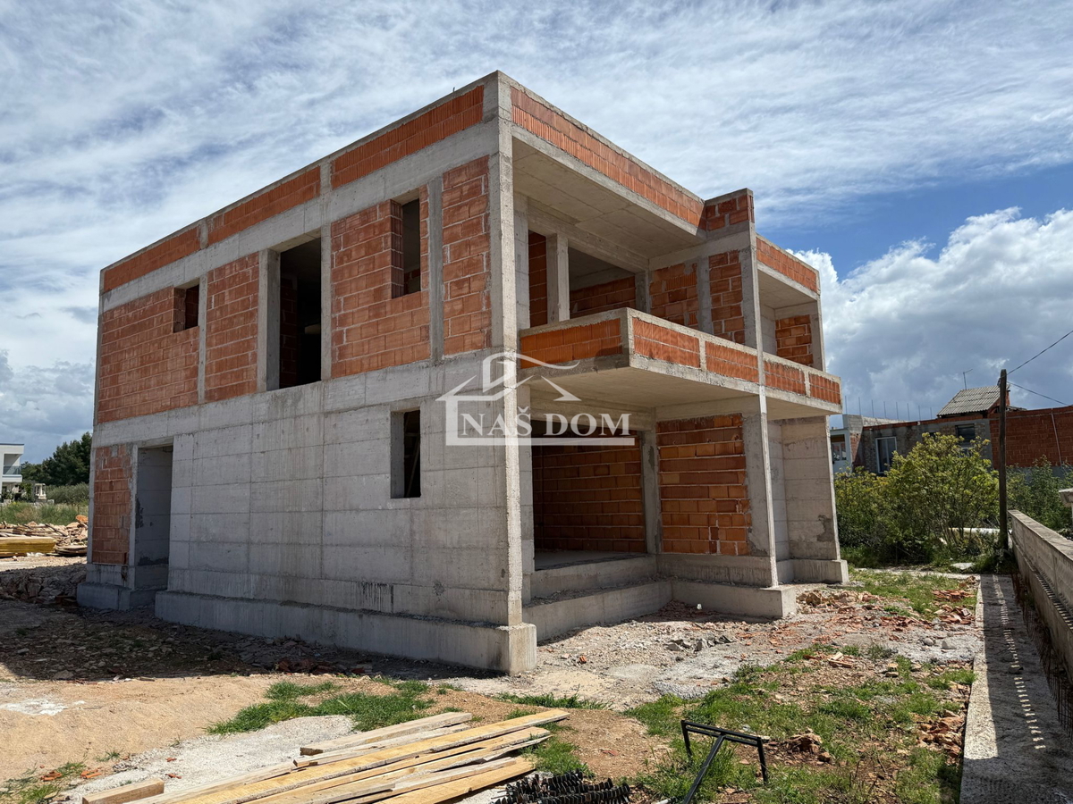 Vodice-*NEW BUILD* S2 semi-detached house 550m from the beach