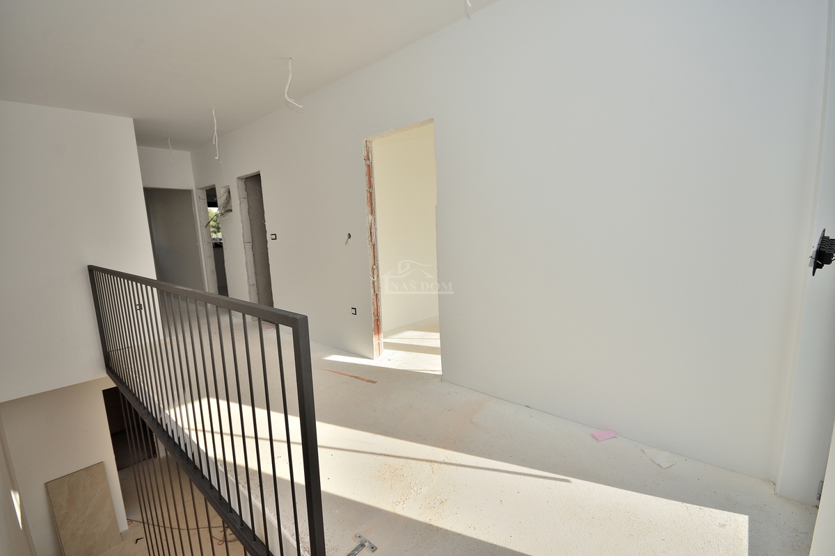 Vodice-*NEW BUILD* S2 semi-detached house 550m from the beach