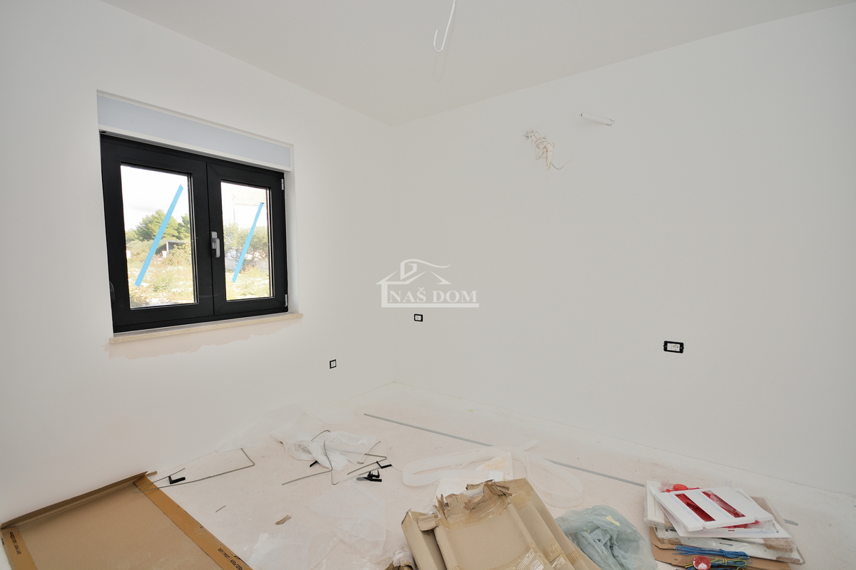 Vodice-*NEW BUILD* S2 semi-detached house 550m from the beach